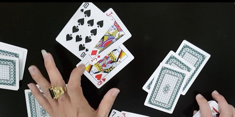 Liêng - Tựa Game Cân Não Được Yêu Thích Nhất Tại i9BET