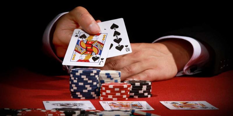 Khám phá cách chơi Texas Poker Hold’em từ A - Z cho tân thủ